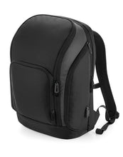 Load image into Gallery viewer, QD910 Pro-Tech Charge Backpack
