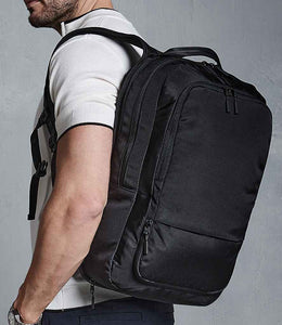 QD565 Quadra Pitch Black 24 Hour Backpack